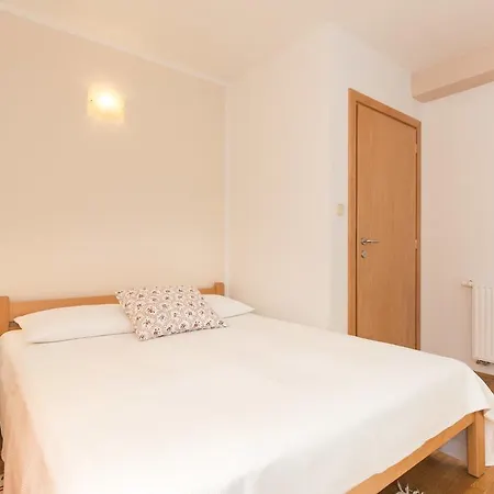 Jadranka T Apartment *