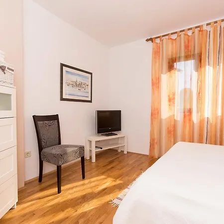 Jadranka T Apartment